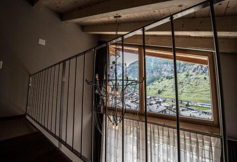 חדר סטנדרט לארבעה, Alpenlodge