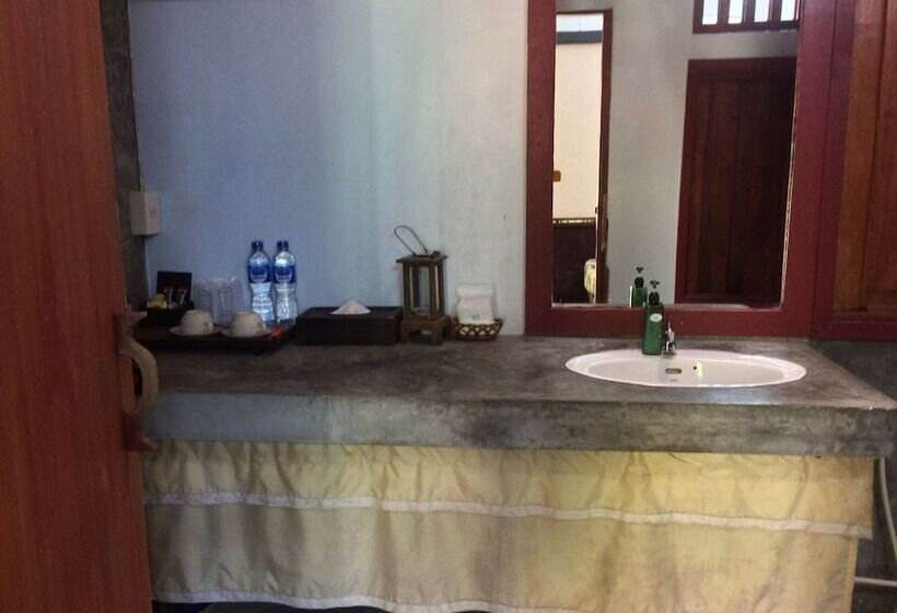 بنجلو قياسى, Green View Village Resort   Sha Plus