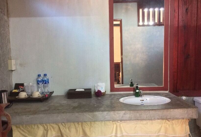 بنجلو قياسى, Green View Village Resort   Sha Plus