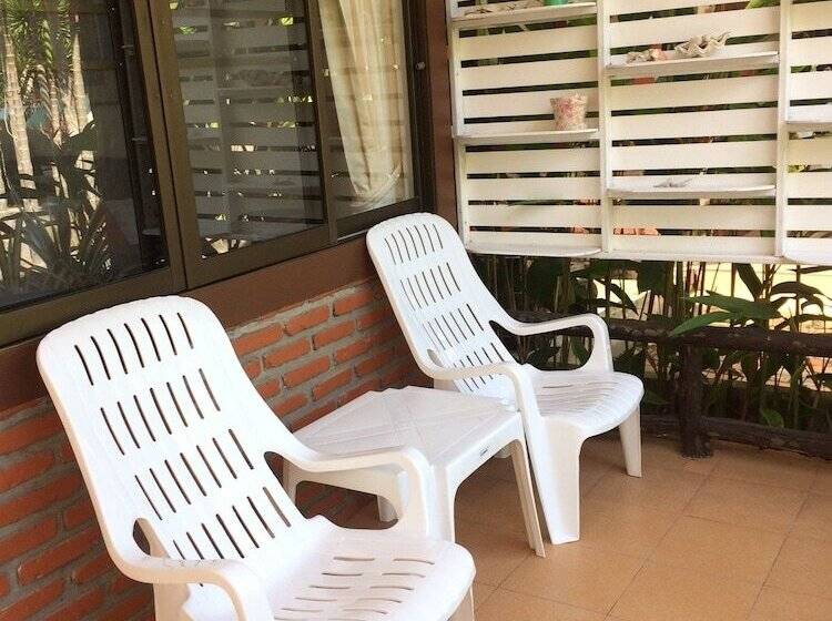 بنجلو قياسى, Green View Village Resort   Sha Plus