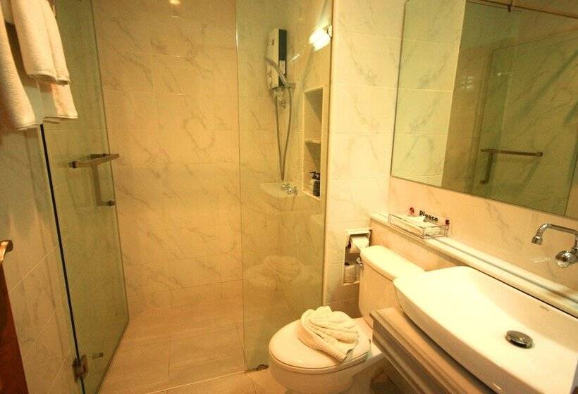غرفة قياسية مطلّة علي حمام السباحة, Green View Village Resort   Sha Plus