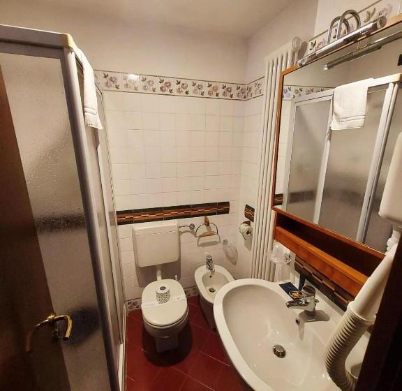 اتاق استاندارد, Hg Hotel Italia