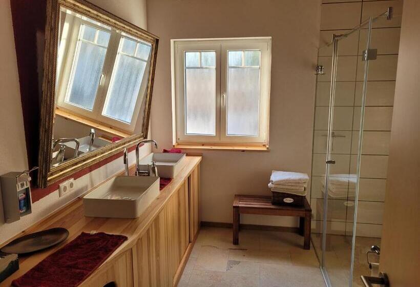 Номер Стандарт, In Der Alten Gärtnerei B&b