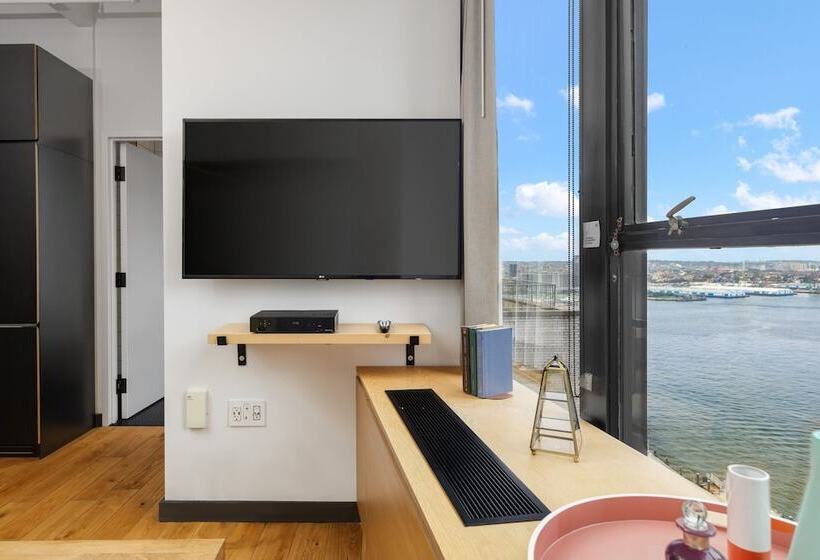 标准工作室, Placemakr Wall Street