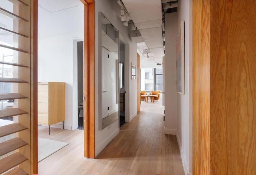 带2个卧室的优质公寓, Placemakr Wall Street
