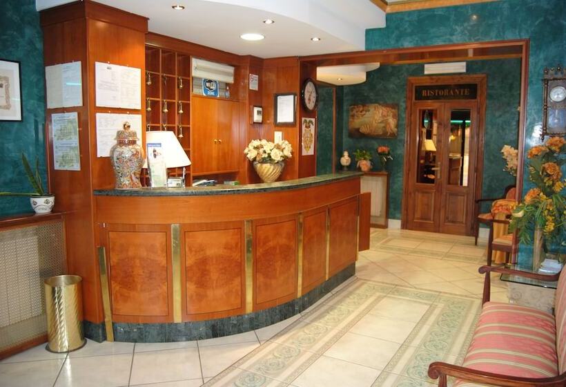 Четырехместный Номер Стандарт, Nespolo D'oro