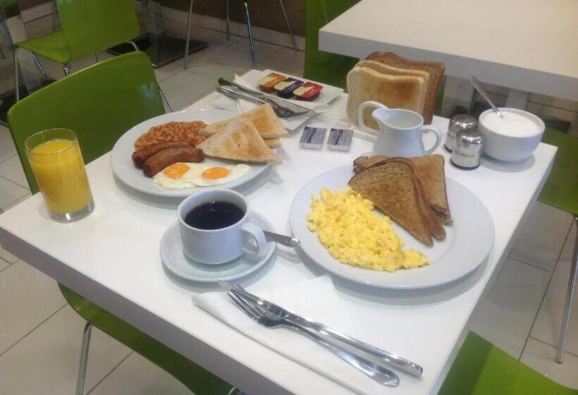 スタンダードシングルルーム, Prince Regent Hotel Excel London