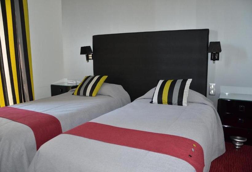 Номер Стандарт, Logis Hôtel Saint Martin