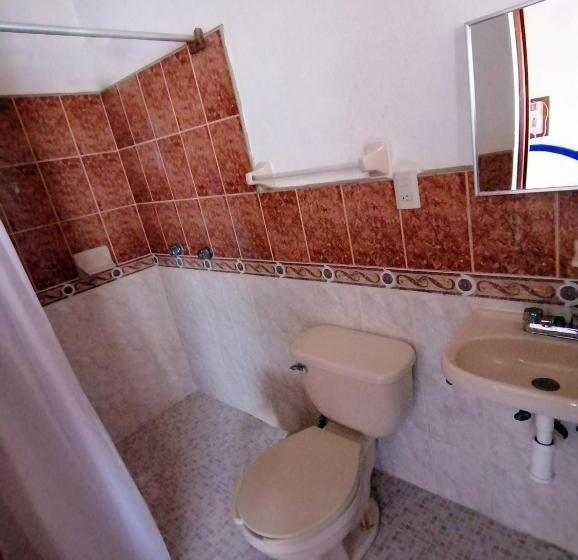 スタンダードルーム, Don Luis Hostal   Sucursal Galeana   Tecolutla