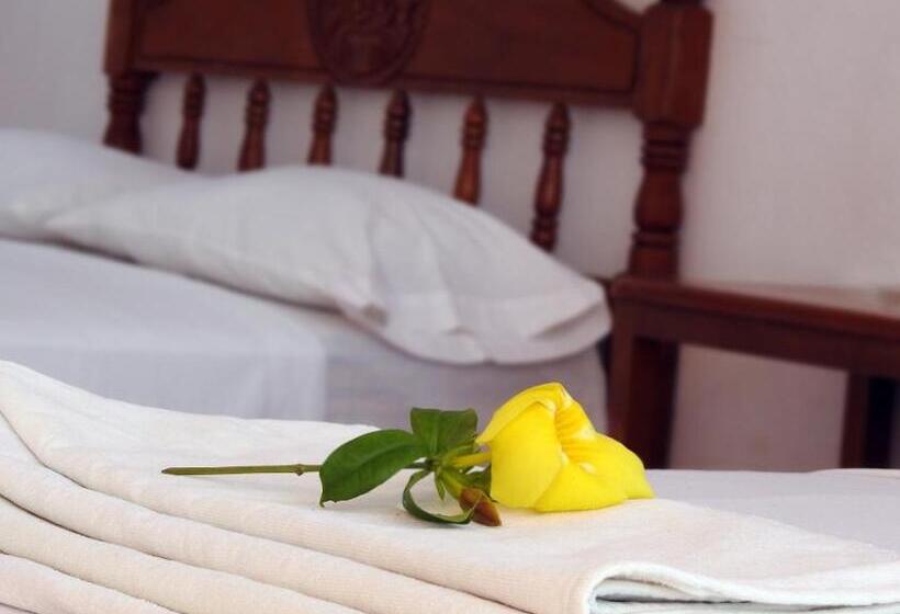ファミリールーム, Don Luis Hostal   Sucursal Galeana   Tecolutla