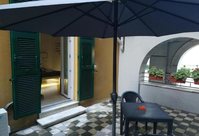 غرفة قياسية مزوَّدة بتراس, Timeline Porto Tourist La Spezia