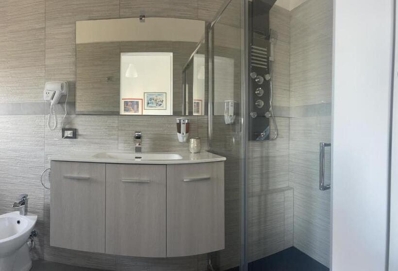 バルコニー付きデラックスルーム, B&b Oasi Sul Mare San Salvo Marina