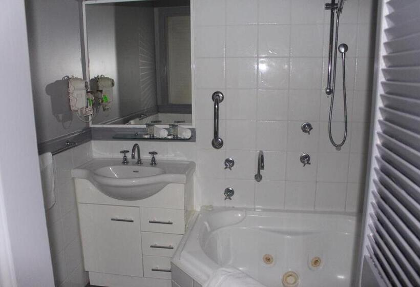 2 Bedroom Apartment with Views, Aqualuna Apartments