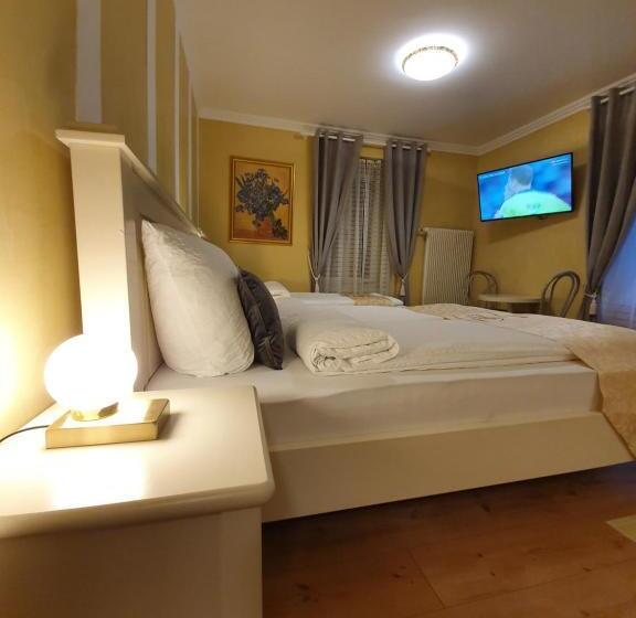 اتاق استاندارد سه نفره, Esos Hotel Quelle