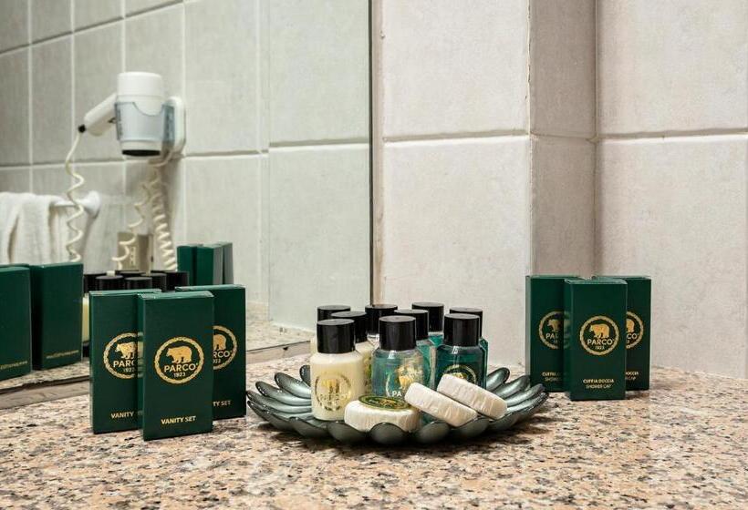 اتاق لوکس خانوادگی, Corona & Spa