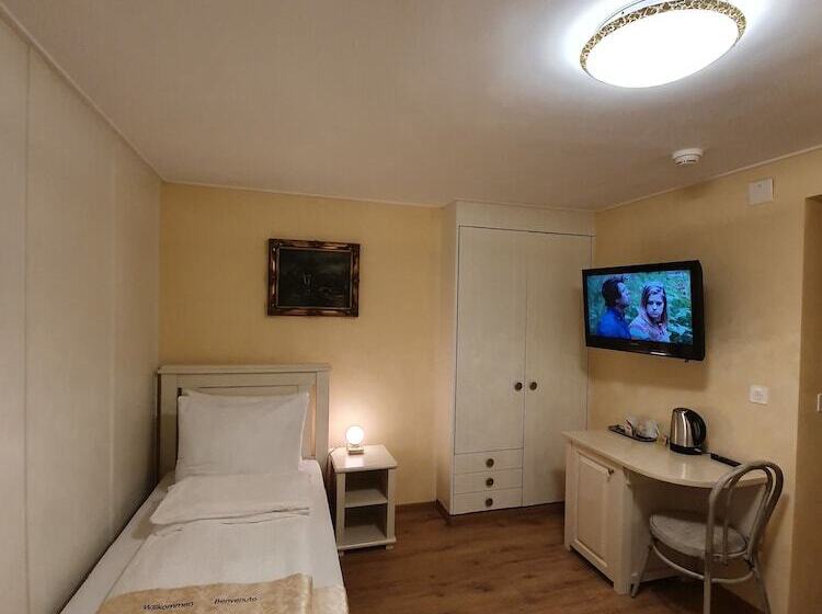 اتاق اکونومی, Esos Hotel Quelle