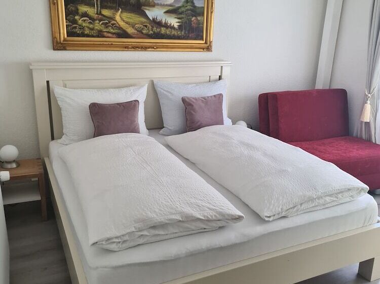 اتاق استاندارد سه تخته با بالکن, Esos Hotel Quelle