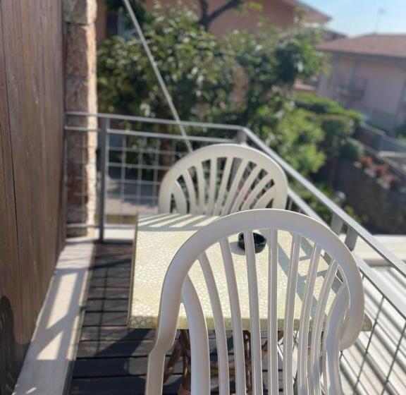 발코니가 있는 베이직 룸, Garni Onda