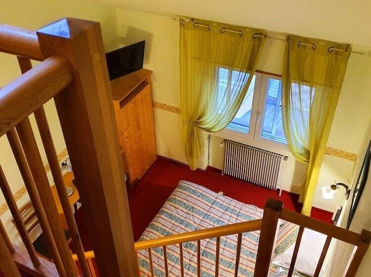 Номер Дюплекс, Hôtel Des Roches