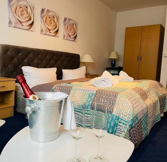 Люкс, Parkhotel Waldschlösschen