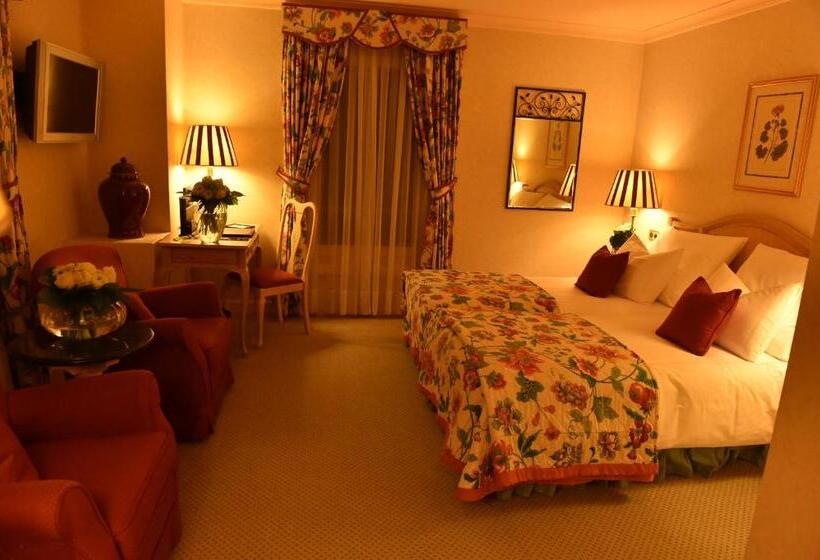 سوییت لوکس, Grand Hotel Du Golf & Palace