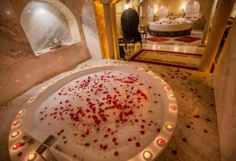 اتاق استاندارد با تخت بزرگ, Divan Cave House