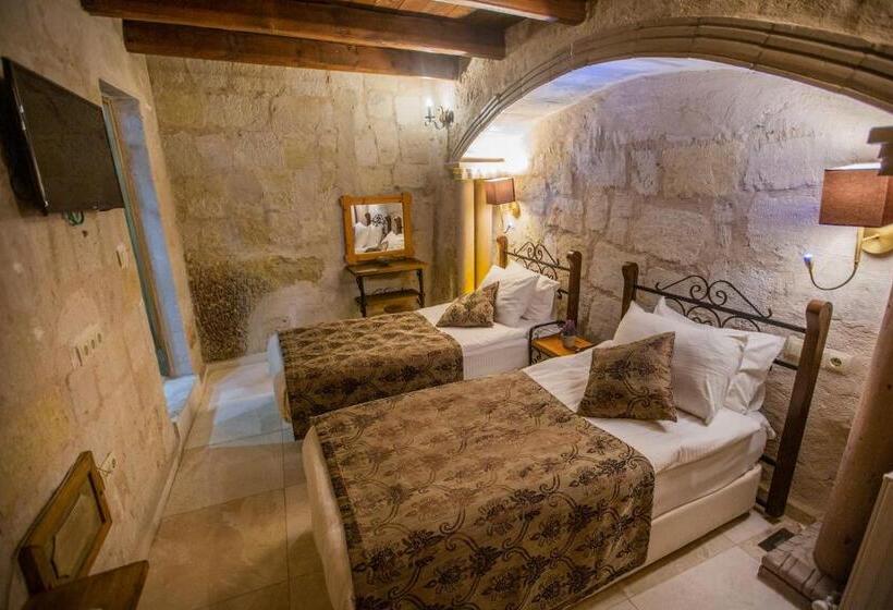 اتاق استاندارد, Divan Cave House