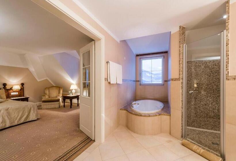 سوییت, Majestic Hotel & Spa Resort