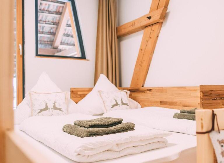 اتاق استاندارد, Gut Hügle Jugendzimmer
