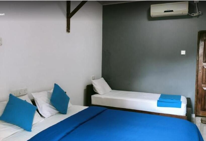 سوییت خانوادگی, Andorra Tourist Resort Anuradhapura