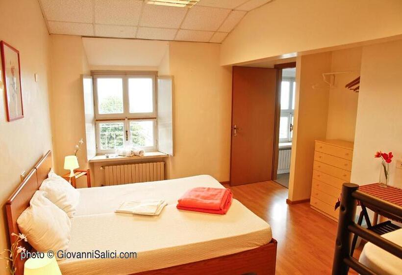 Четырехместный Номер Стандарт, Santangela Hostel & Rooms
