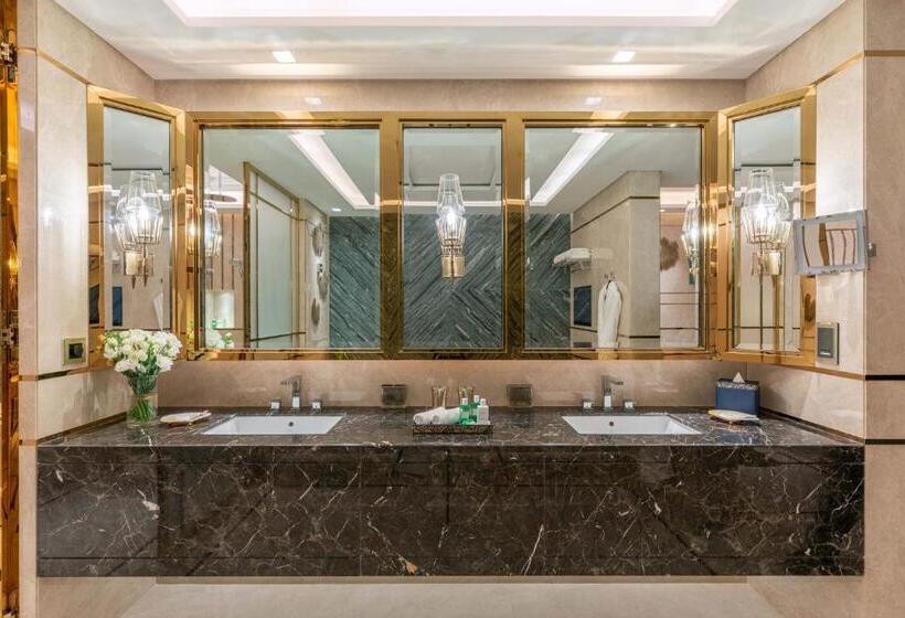Президентский Люкс, Taj Exotica Resort & Spa, The Palm, Dubai