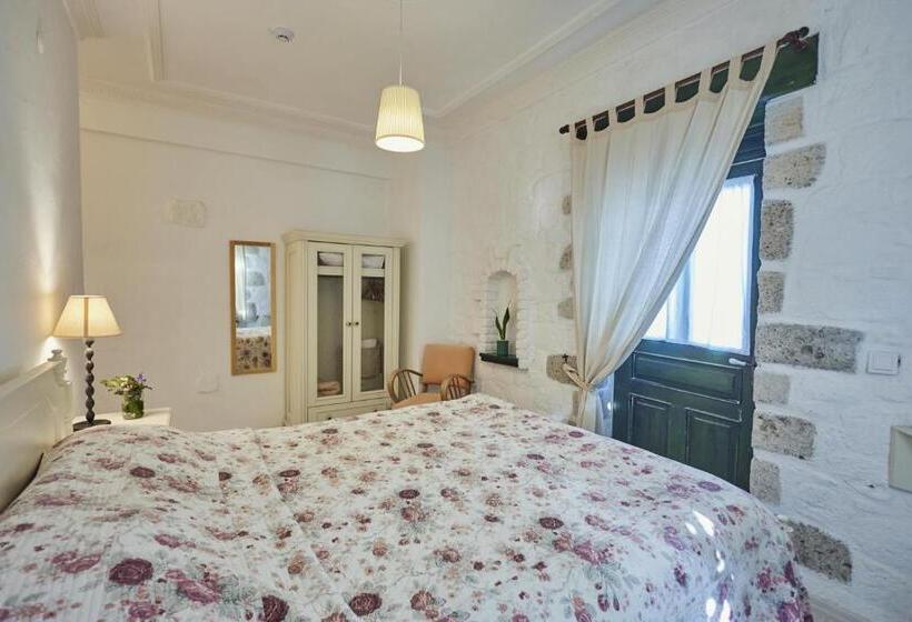Номер Стандарт, Alacati Zeytin Konak