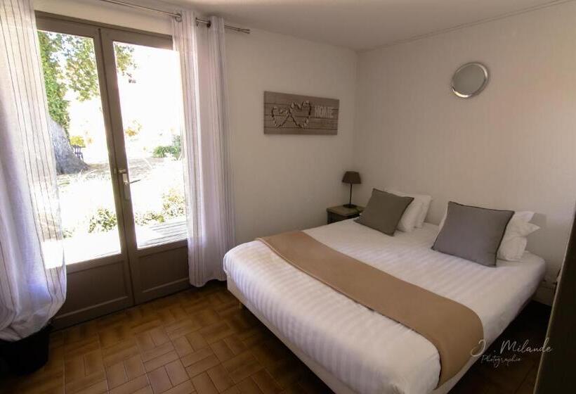 Четырехместный Номер Стандарт, Logis Hotels   Hôtel Et Restaurant L Océana