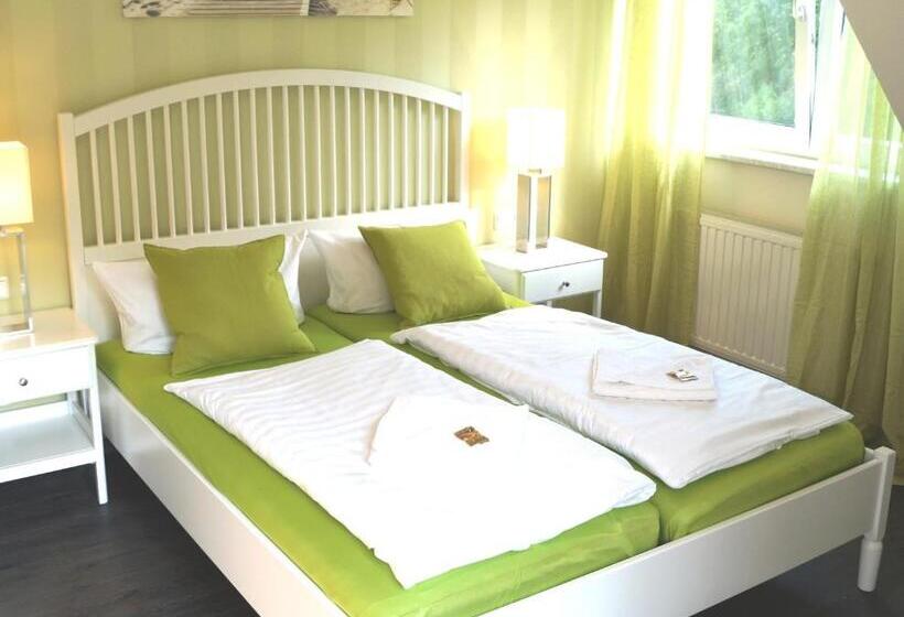 Номер Стандарт с Балконом, Regiohotel Schanzenhaus Wernigerode