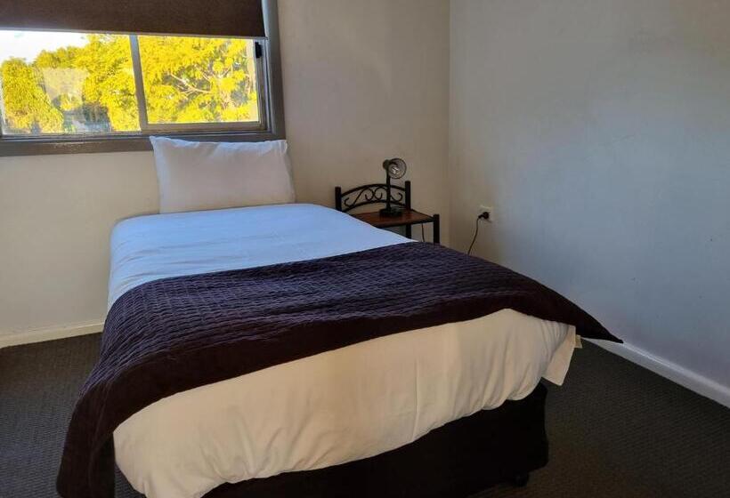 带1个卧室的带阳台的公寓, Park Drive Motel