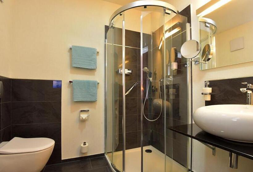 Номер Стандарт, Altstadthotel An Der Werra