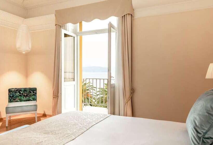 Superior room with lake view, Grand Hotel Fasano