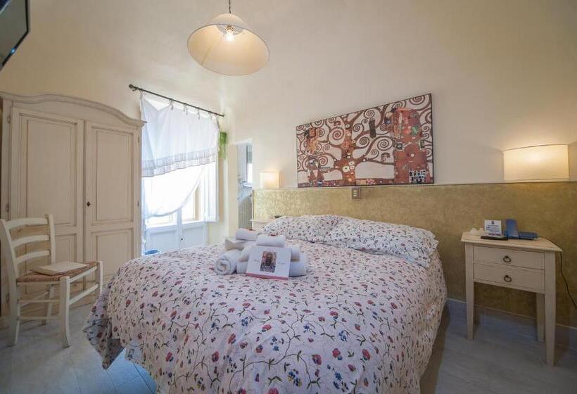 标准单人间, Albergo Etruria