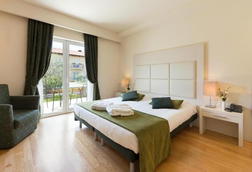 Номер Комфорт, Leonardo Hotel Lago Di Garda   Wellness And Spa