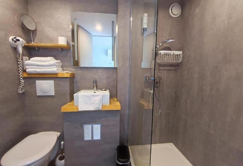 高级大房间, Contact Hôtel Le Provençal Bordeaux Lac