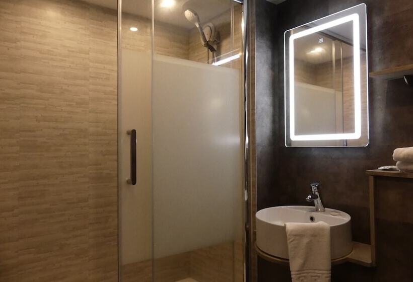 高级大房间, Contact Hôtel Le Provençal Bordeaux Lac
