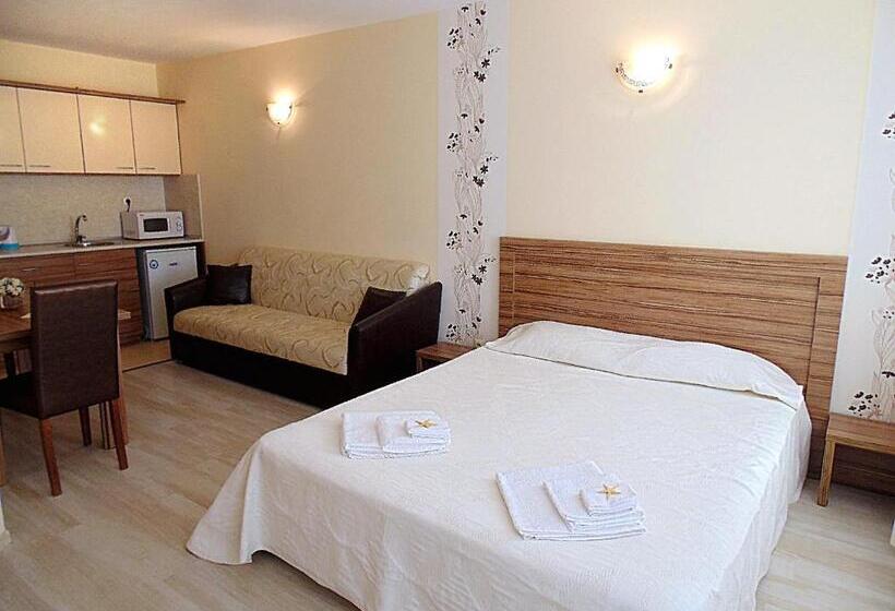 استودیوی استاندارد, Relax Holiday Complex & Spa