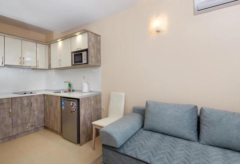 استودیوی استاندارد, Relax Holiday Complex & Spa
