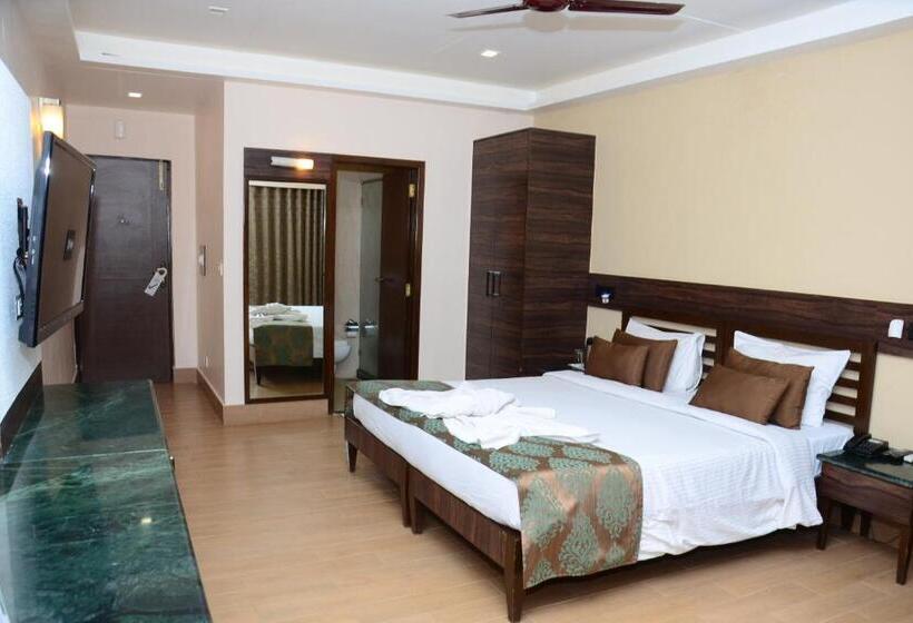 اتاق لوکس, Upper Deck Resort   Stay And Relax At The Highest Peak Lonavala