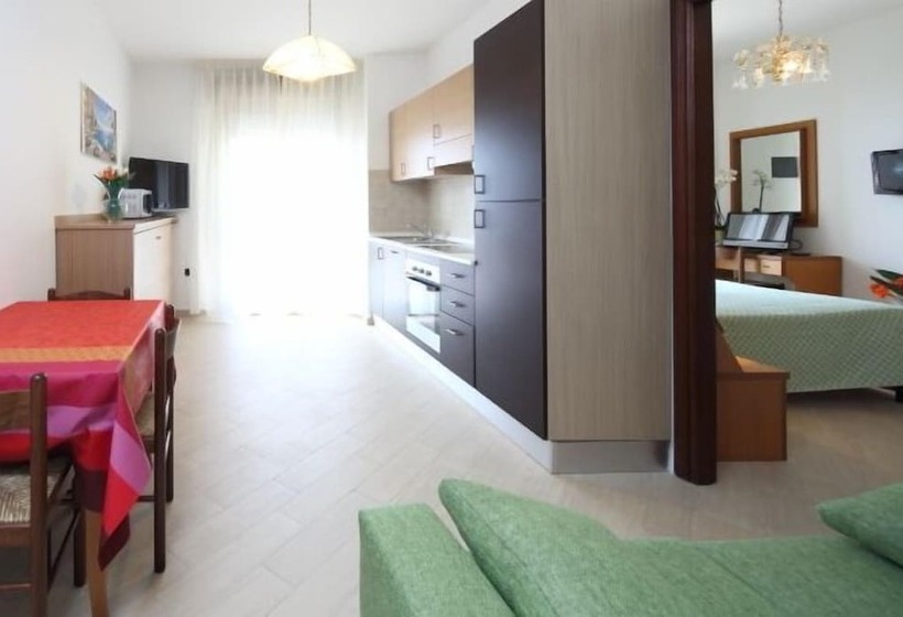 Апартаменты 1 Спальня, Residence Hotel Kriss