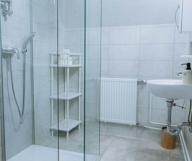 آپارتمان لوکس 1 خوابه, Apartmaji Triglav