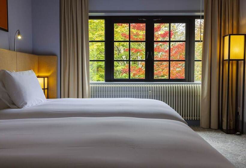 Номер Премиум, Kyukaruizawa Kikyo, Curio Collection By Hilton