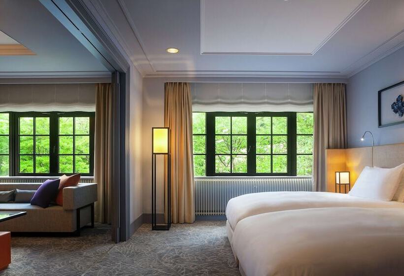Номер Премиум, Kyukaruizawa Kikyo, Curio Collection By Hilton
