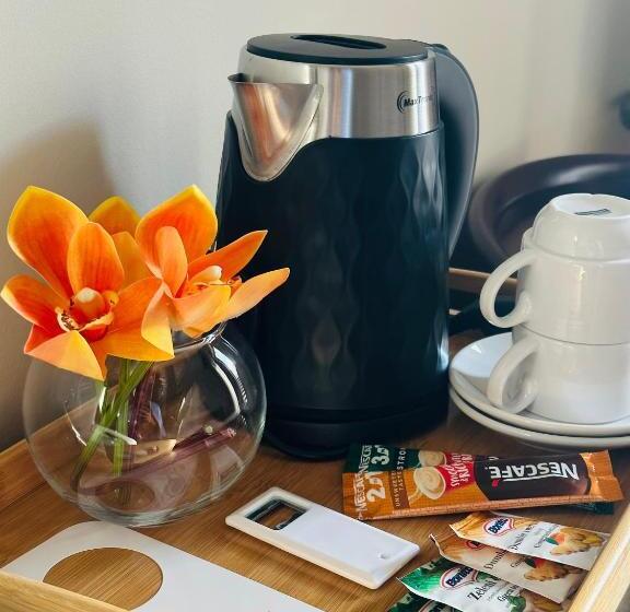 اتاق استاندارد سه نفره, Lucic Rooms & Suites